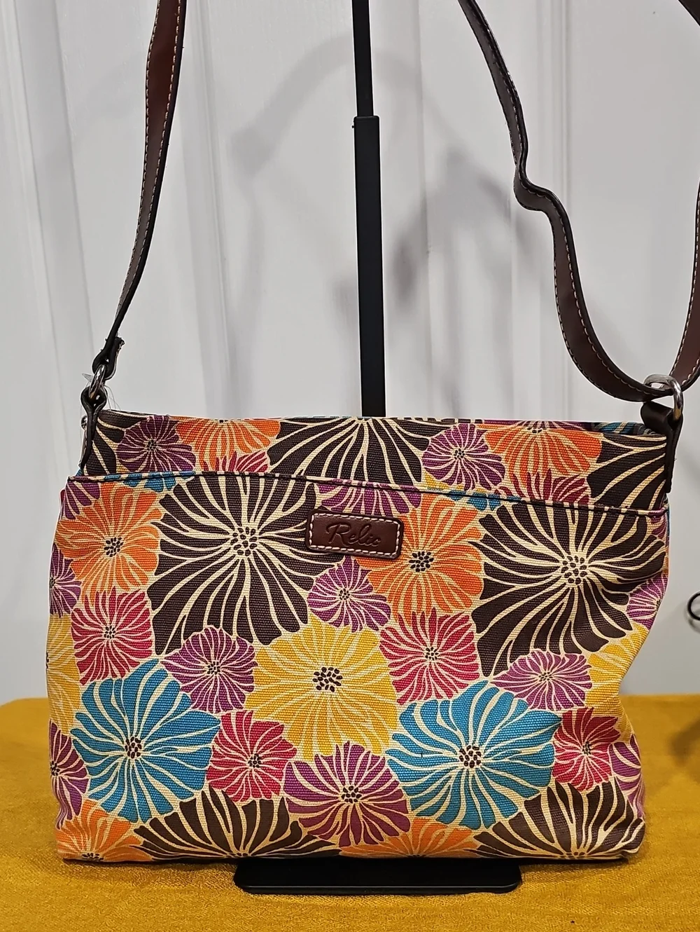 Relic Colorful Crossbody NWT